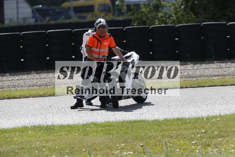 Archiv-2025/22 06.06.2025 DISCOVER the BIKE ADR/Race 3 rot/77
